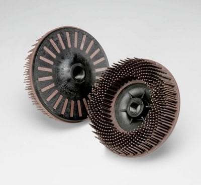 [3M.7100138181] Radial Bristle Disc 115mm 5/8F P36 Brown 3M